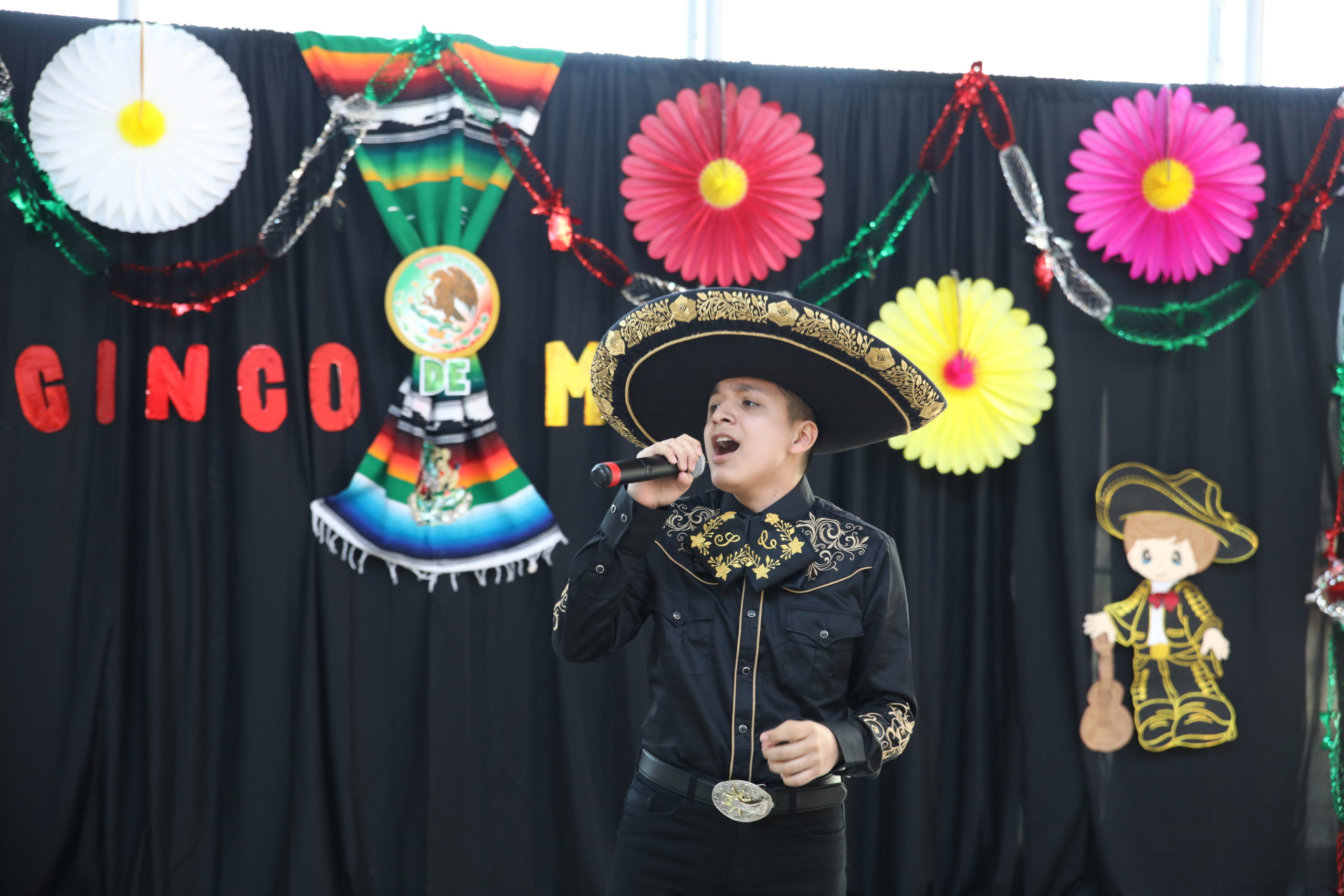 Sebastián Castellanos entertains at Town President Larry Dominick’s Virtual Facebook Cinco de Mayo celebration, 2021