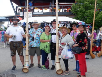 Cicero Seniors enjoy day at Milwaukee German Fest August 2022