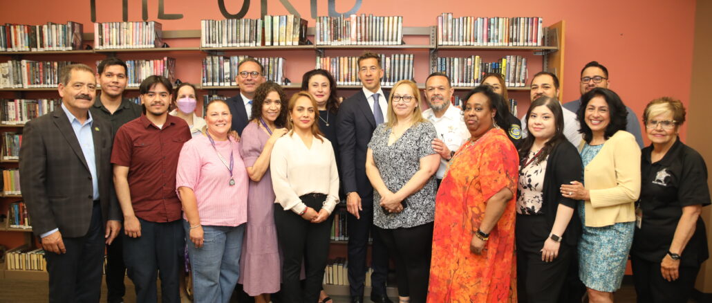 Secretary of State Alexi Giannoulias presents technology grant to the Cicero Library June 6, 2024